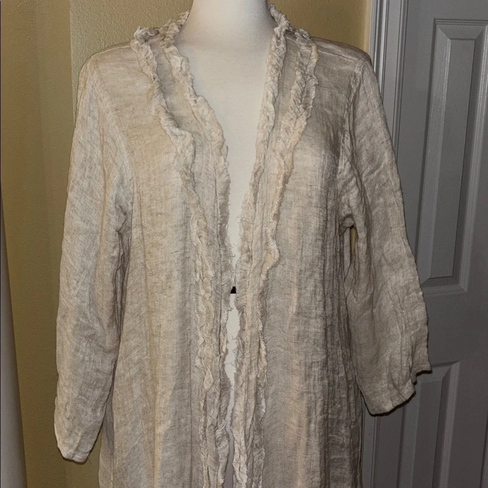 Elegant Cream Long Duster GUC SIZE L/XL - Picture 2 of 6